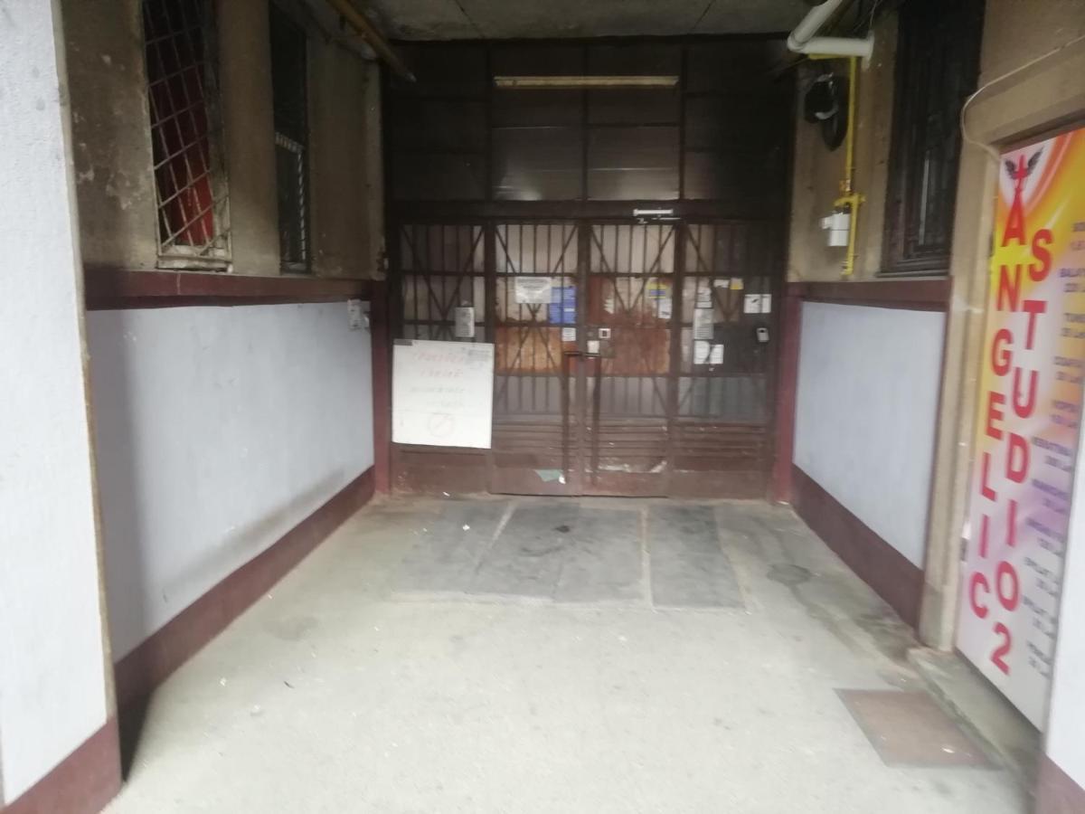 Studio Ultracentral Universitatea บูคาเรสต์ ภายนอก รูปภาพ
